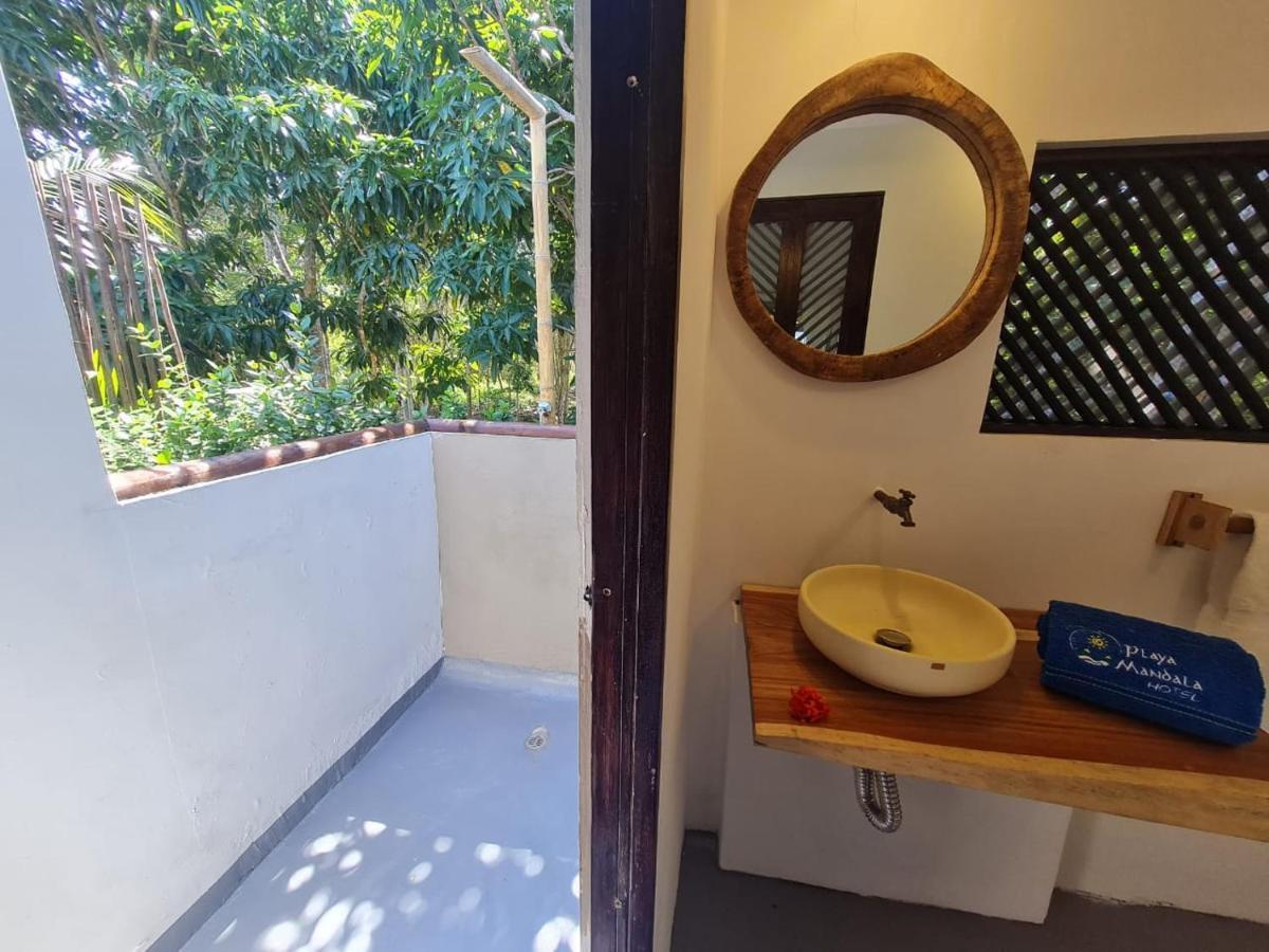 Hotel Playa Mandala Паломино Екстериор снимка