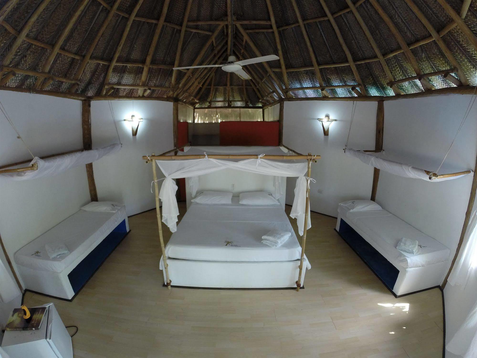 Hotel Playa Mandala Паломино Екстериор снимка